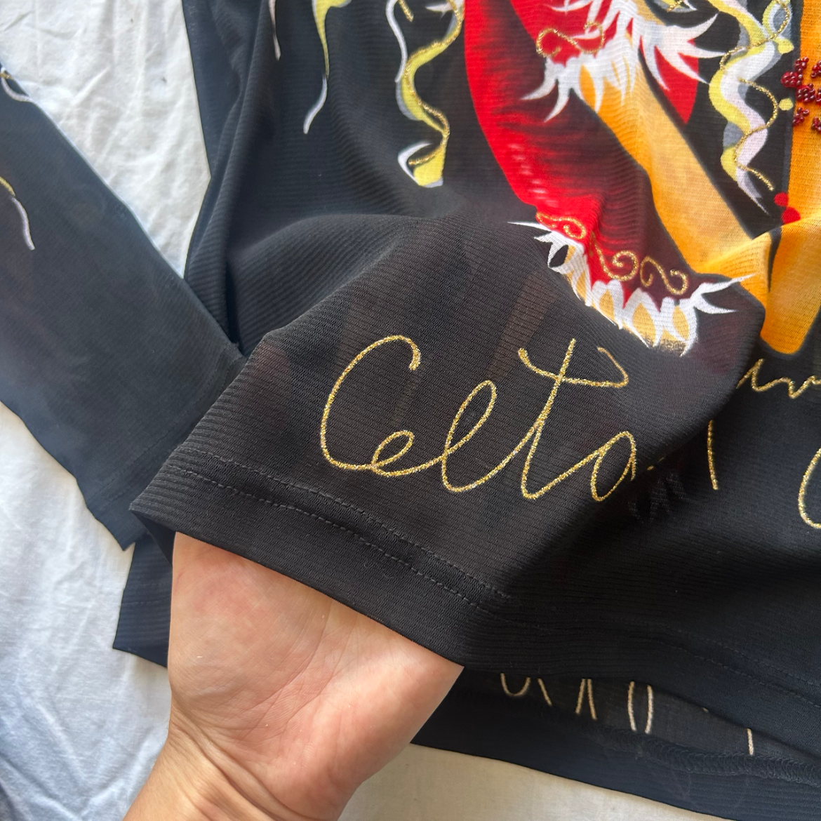 Rapture graphic mesh long sleeve size L