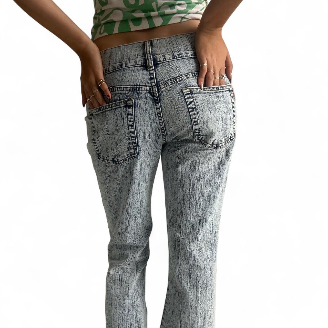 Wide legs jeans- 32