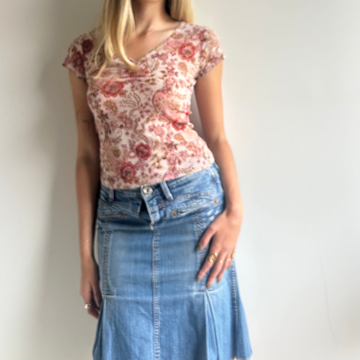 Floral mesh top M