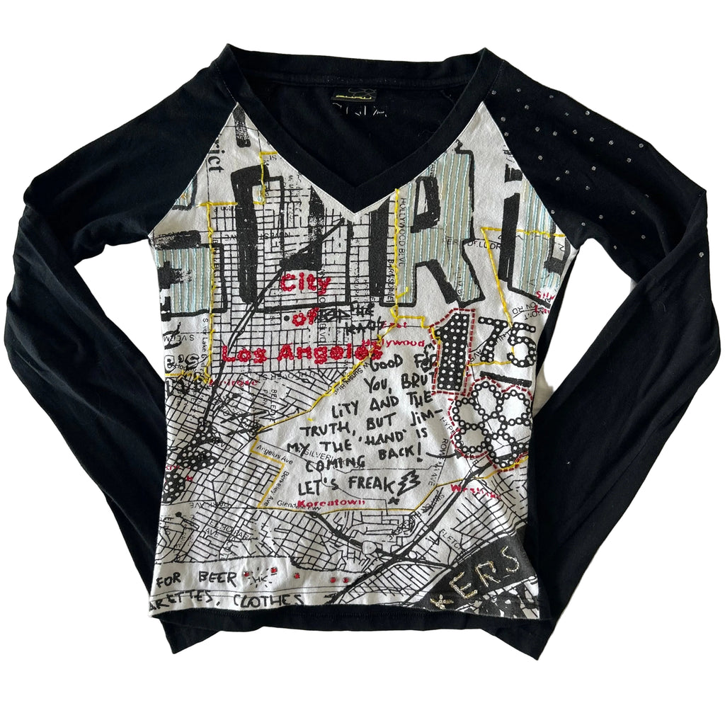 Graphic beaded long sleeve S/M