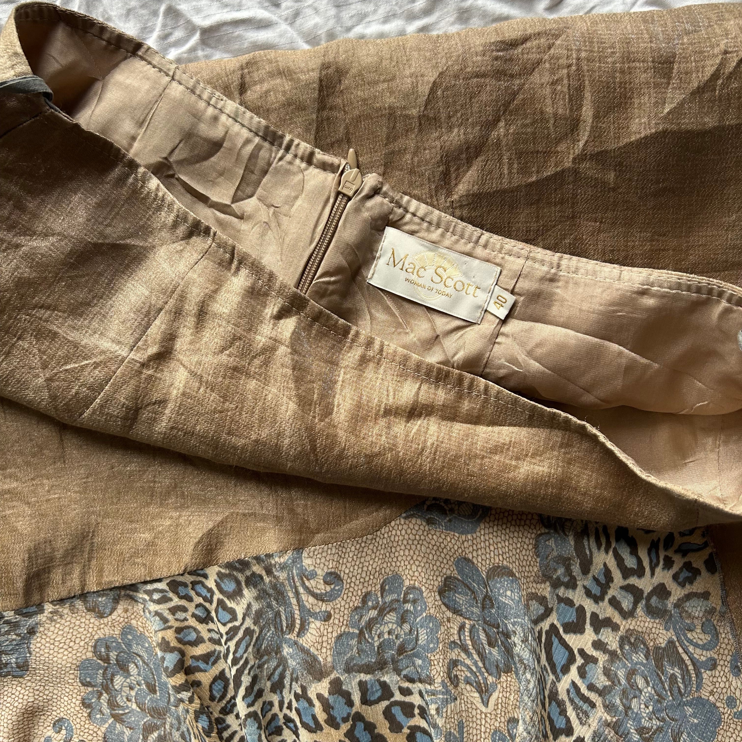 Midi Skirt: Size M