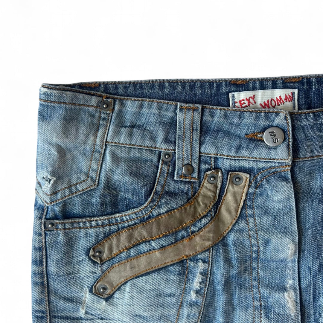 ‘Sexy Woman’ denim mini skirt