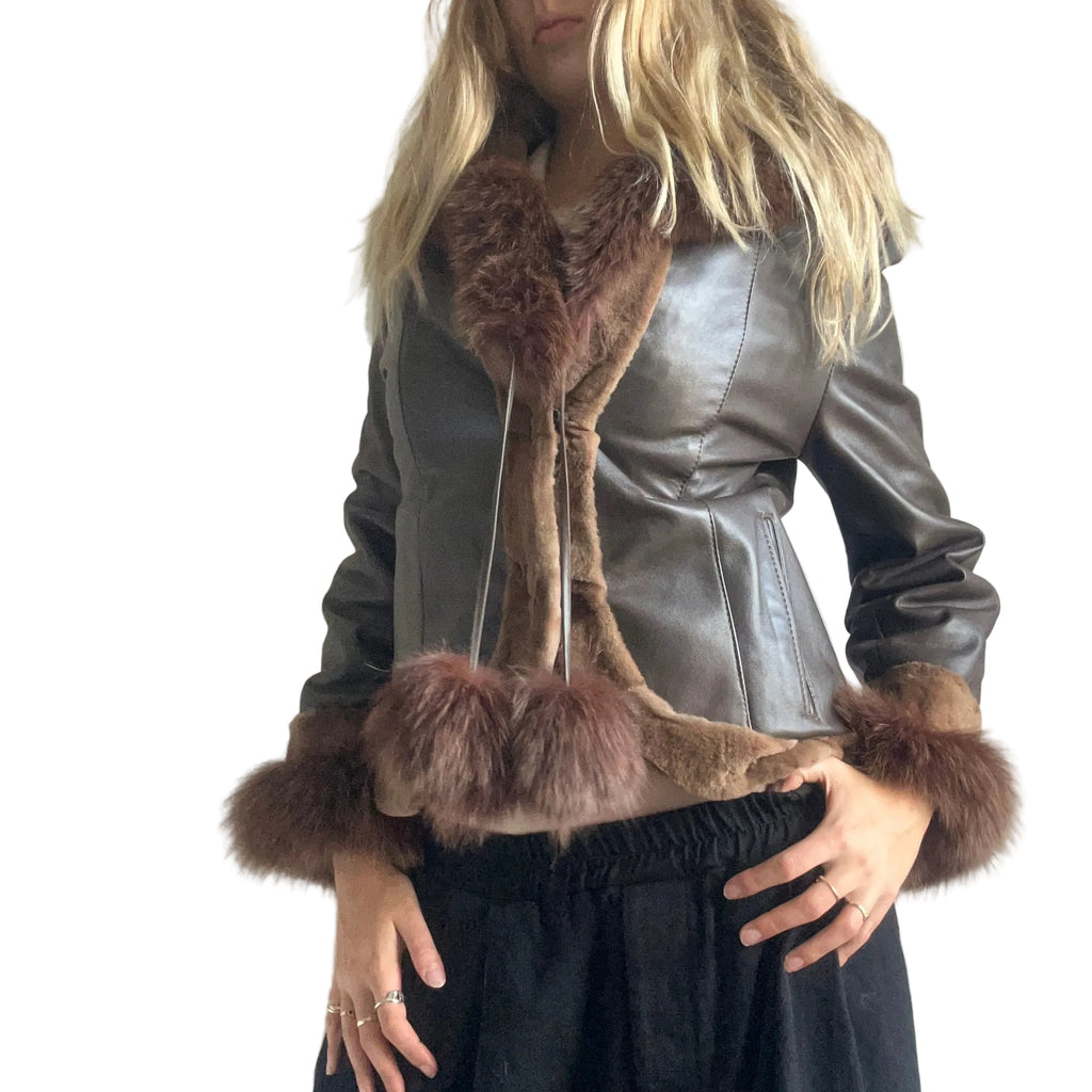 Leather and fur jacket- M