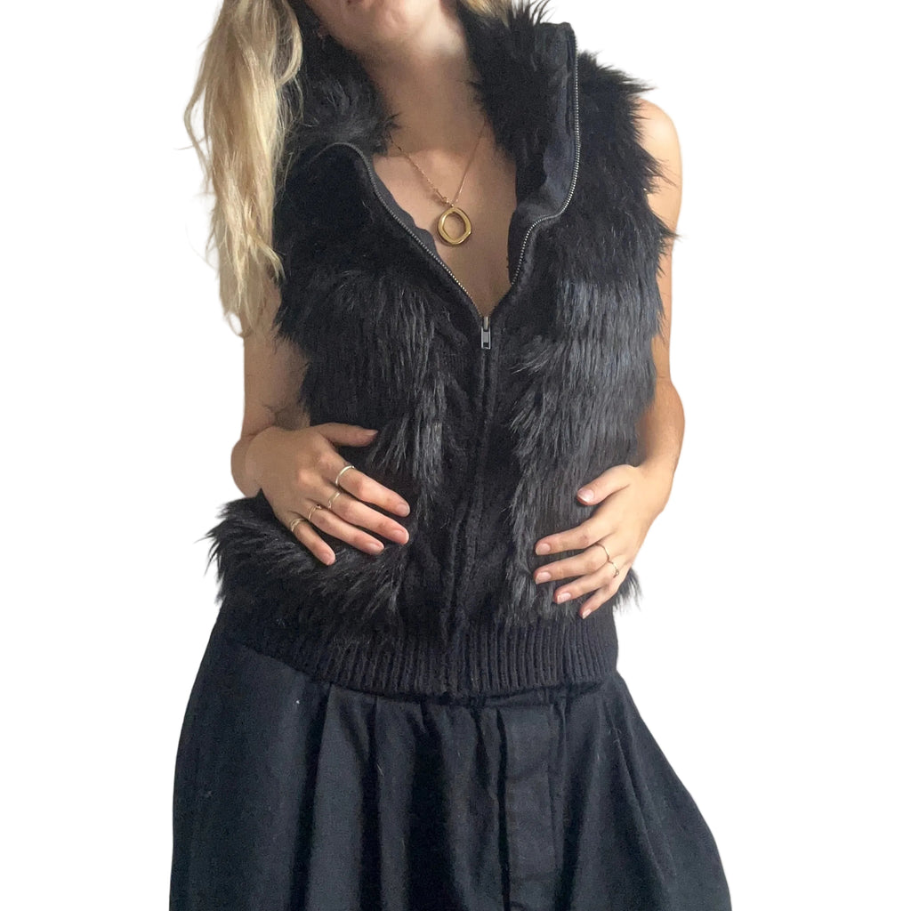 Black faux fur vest- medium/large