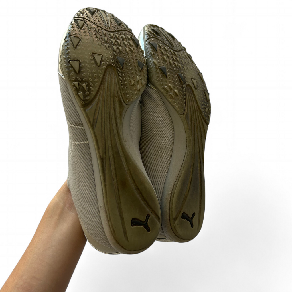 2000’s Silver Puma slip on shoes Euro 41